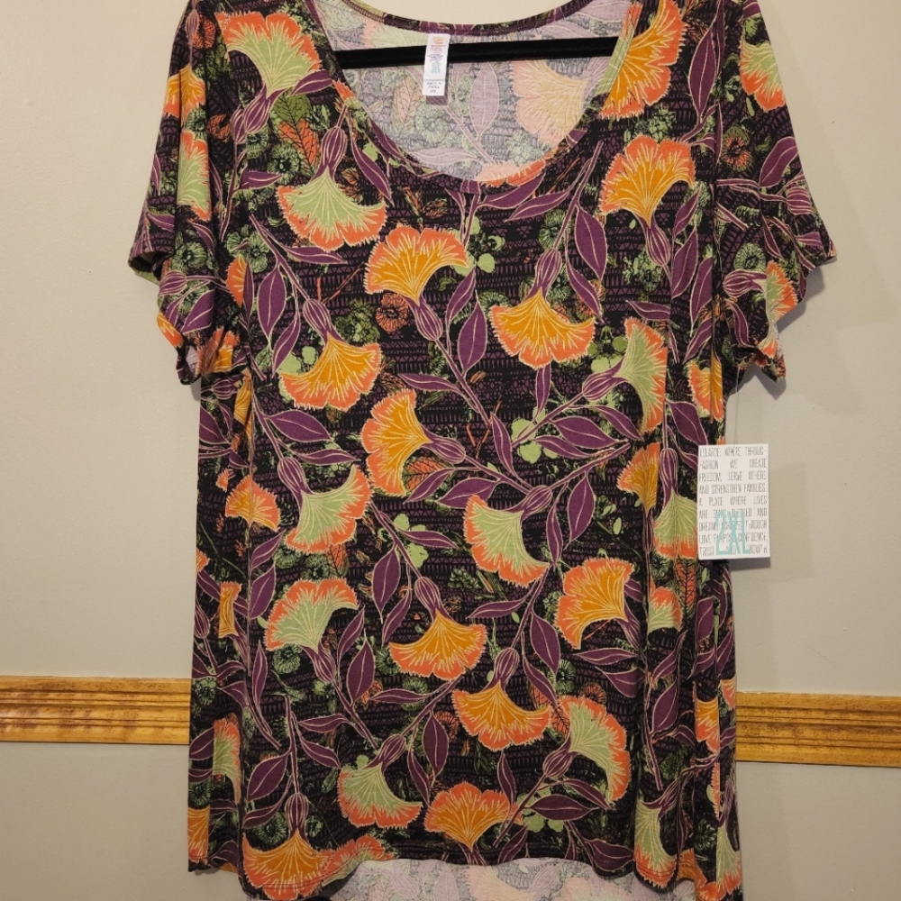 Lularoe 2XL Classic T